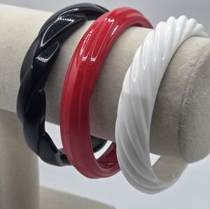 Chic Black, Red, and White Bangle Trio